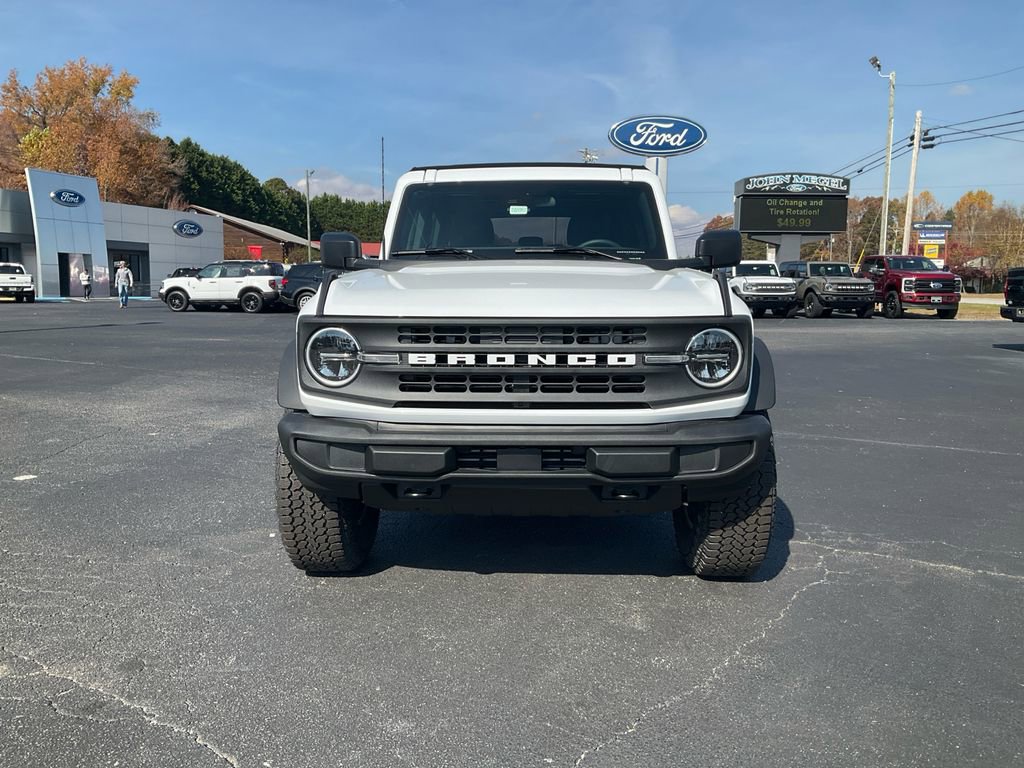 New 2025 Ford Bronco 4-Door w/ Sasquatch Package image 2