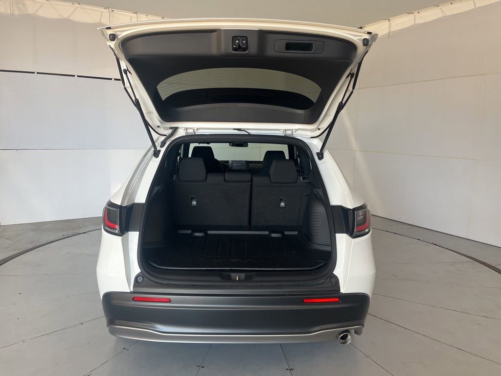 Used 2024 Honda HR-V Sport image 12