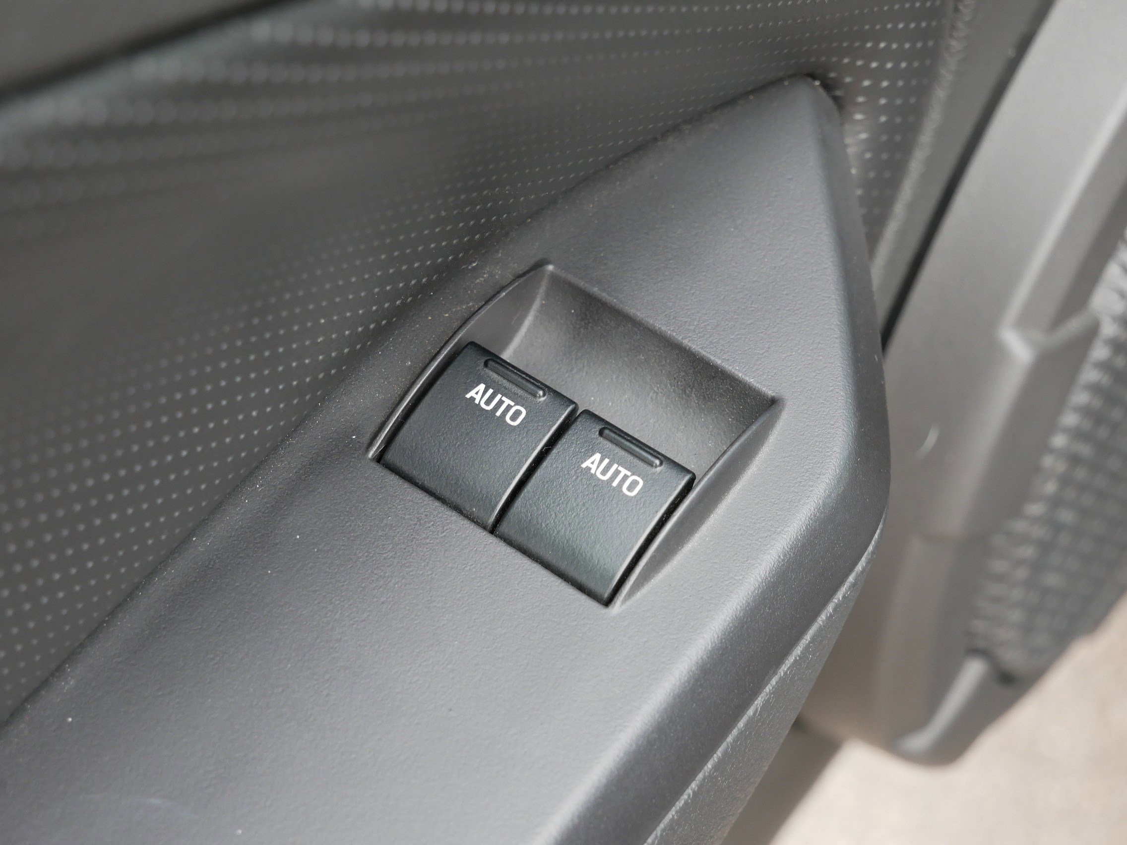 Used 2008 Ford Mustang Shelby GT500 image 18