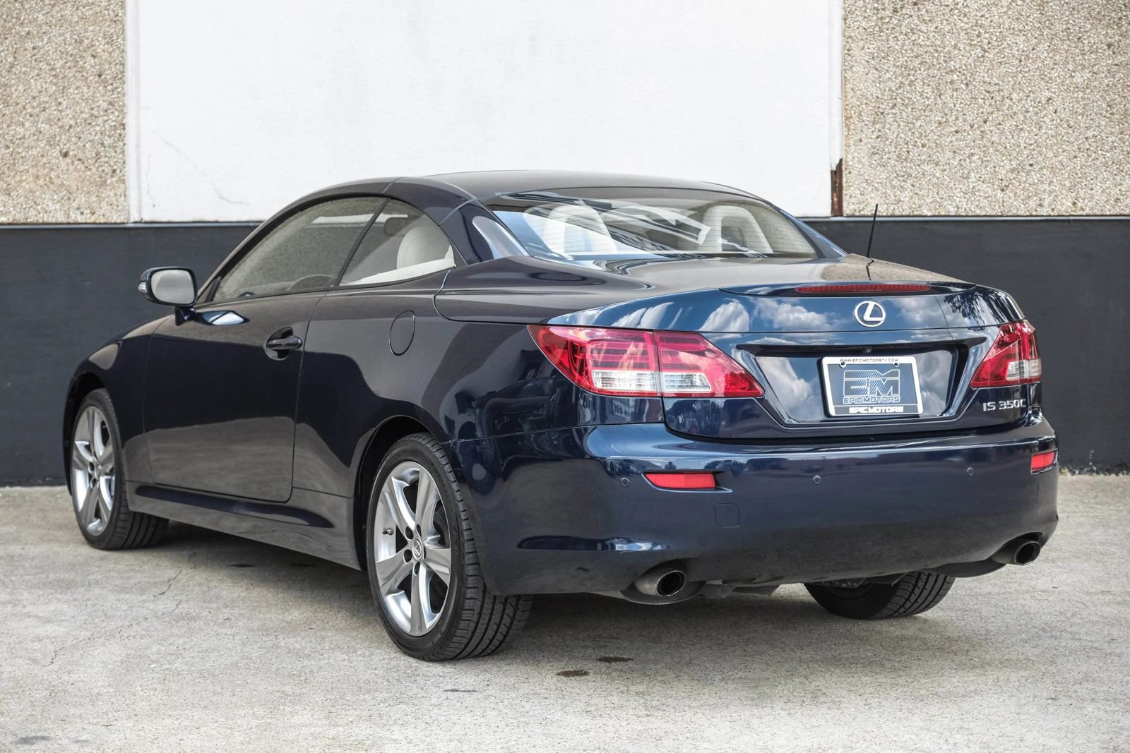 Used 2015 Lexus IS 350C w/ Navigation System Package RWD image 11