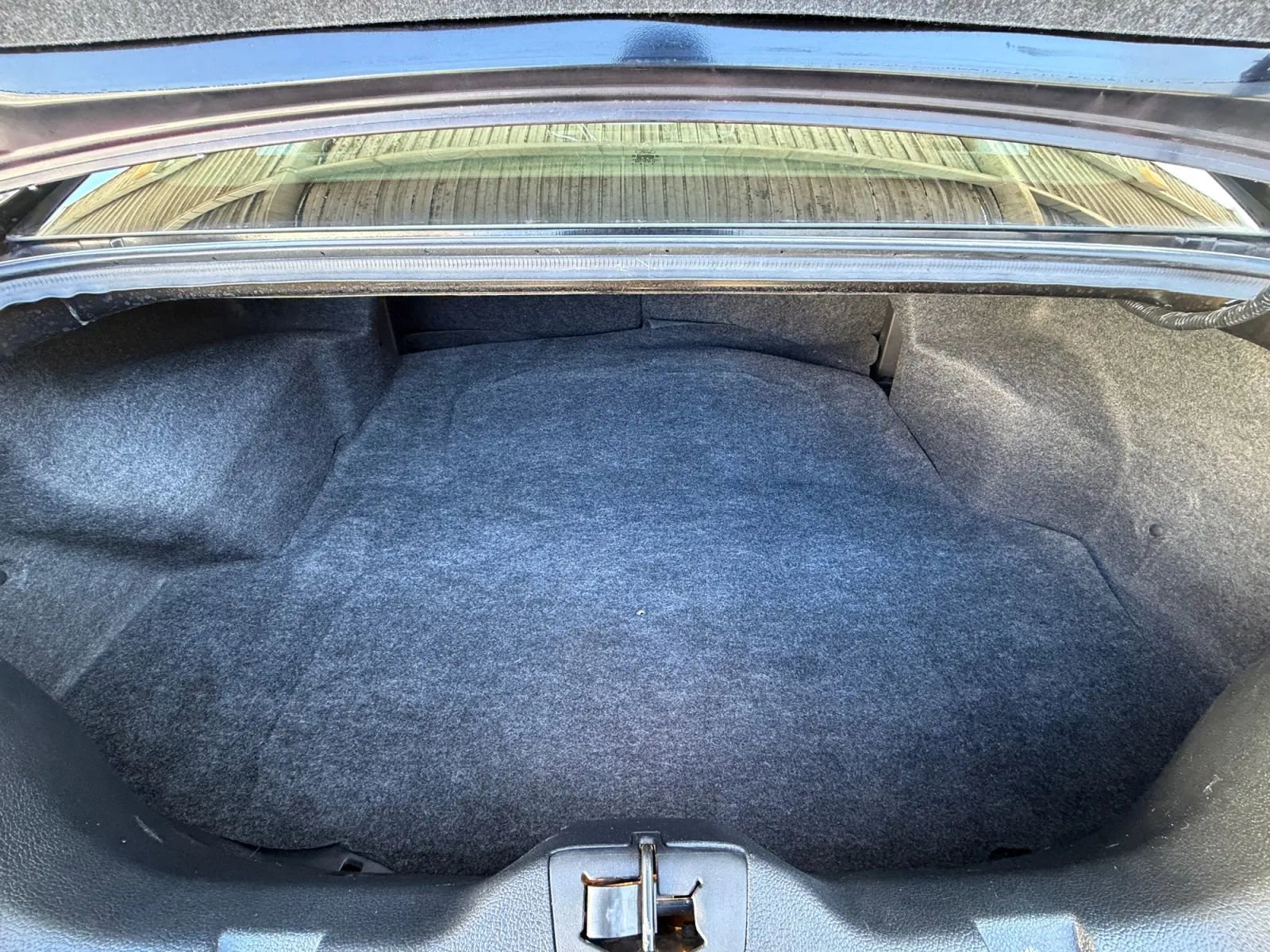 Used 2010 Ford Mustang GT image 13