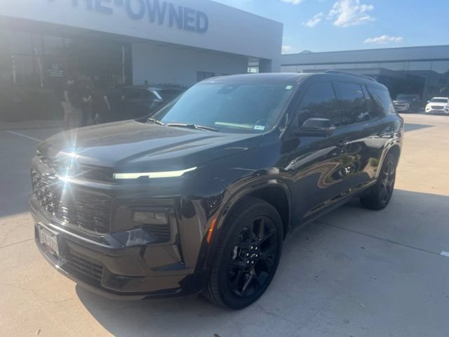 Used 2026 Chevrolet Traverse RS FWD video 1