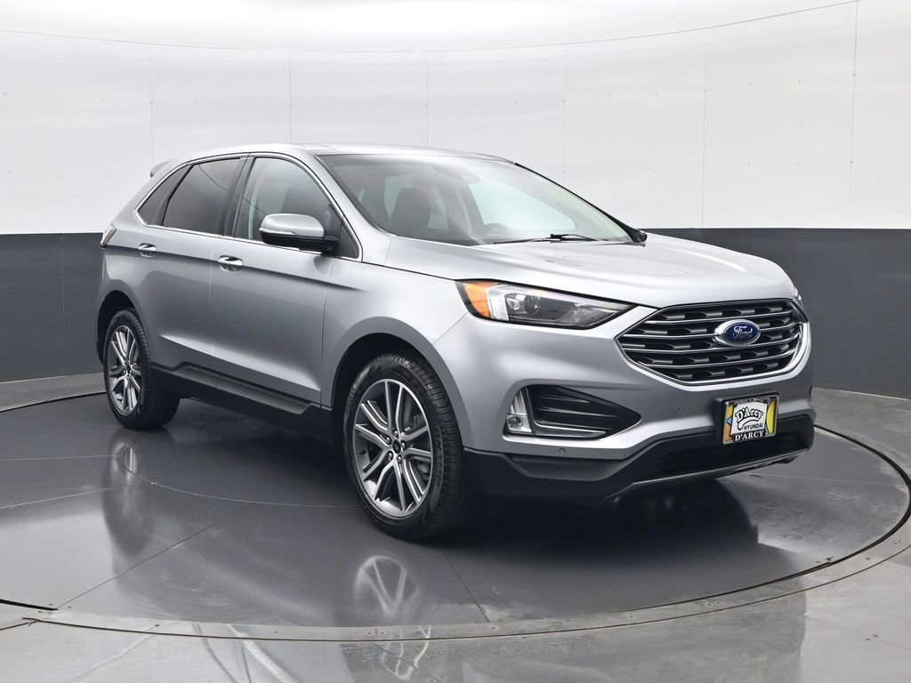 Used 2023 Ford Edge Titanium w/ Class II Trailer Tow Package AWD/4WD image 3