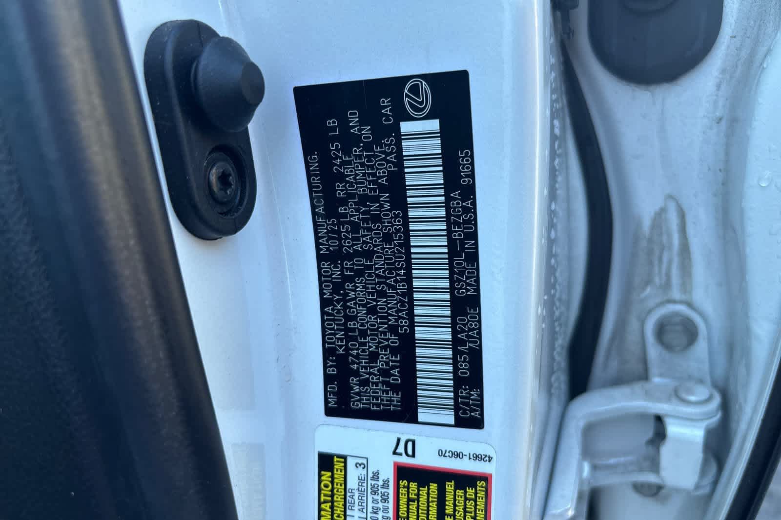 Used 2025 Lexus ES 350 w/ Accessory Package (Z2) FWD image 26