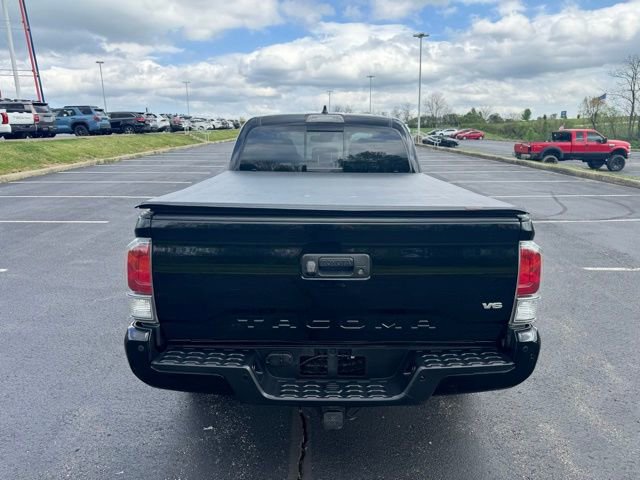 Used 2020 Toyota Tacoma TRD Off-Road w/ Technology Package image 4