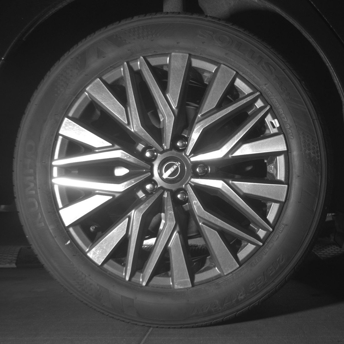 Used 2025 Nissan Altima 2.5 SV image 15