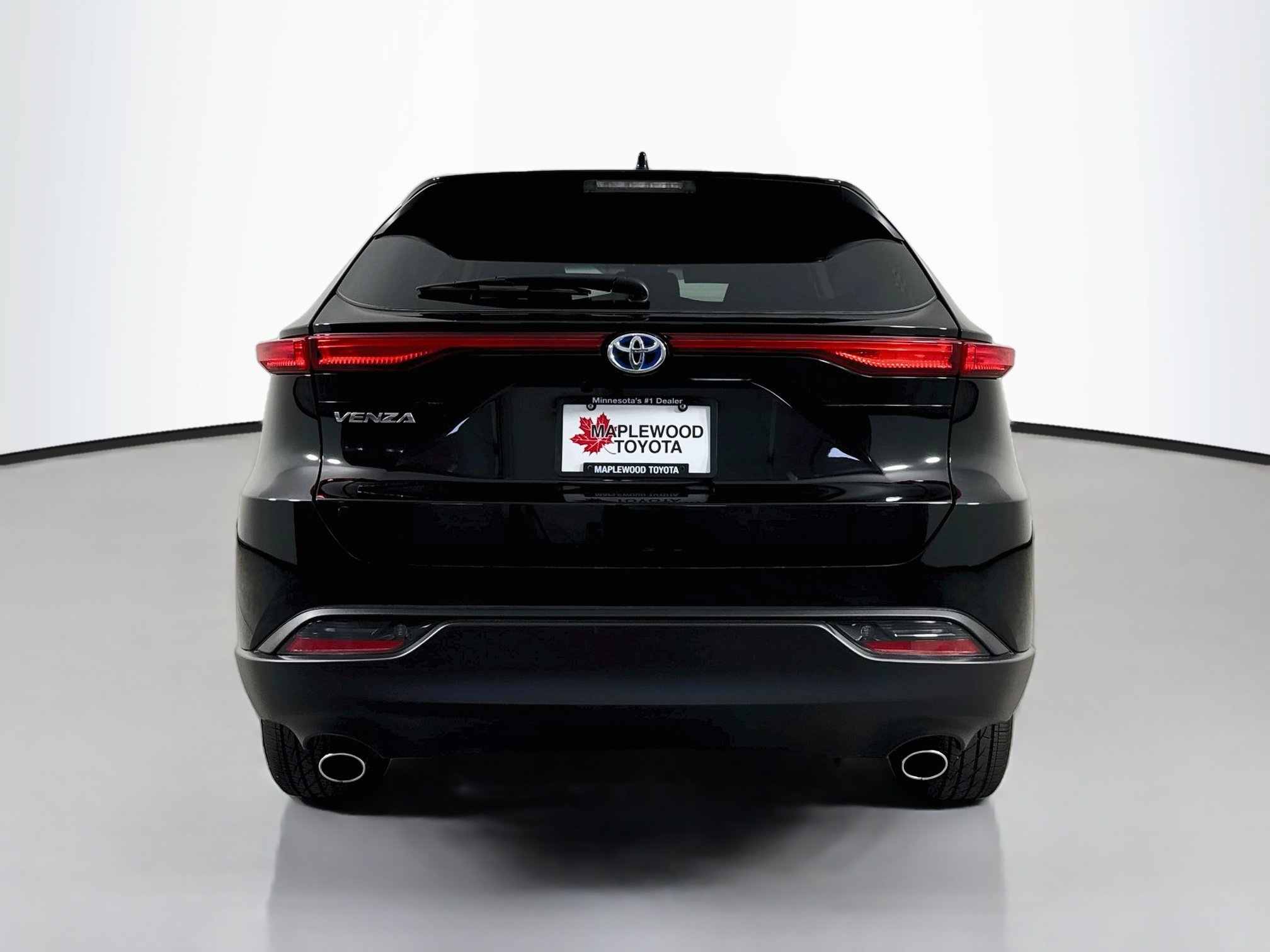 Certified 2024 Toyota Venza LE AWD/4WD image 6