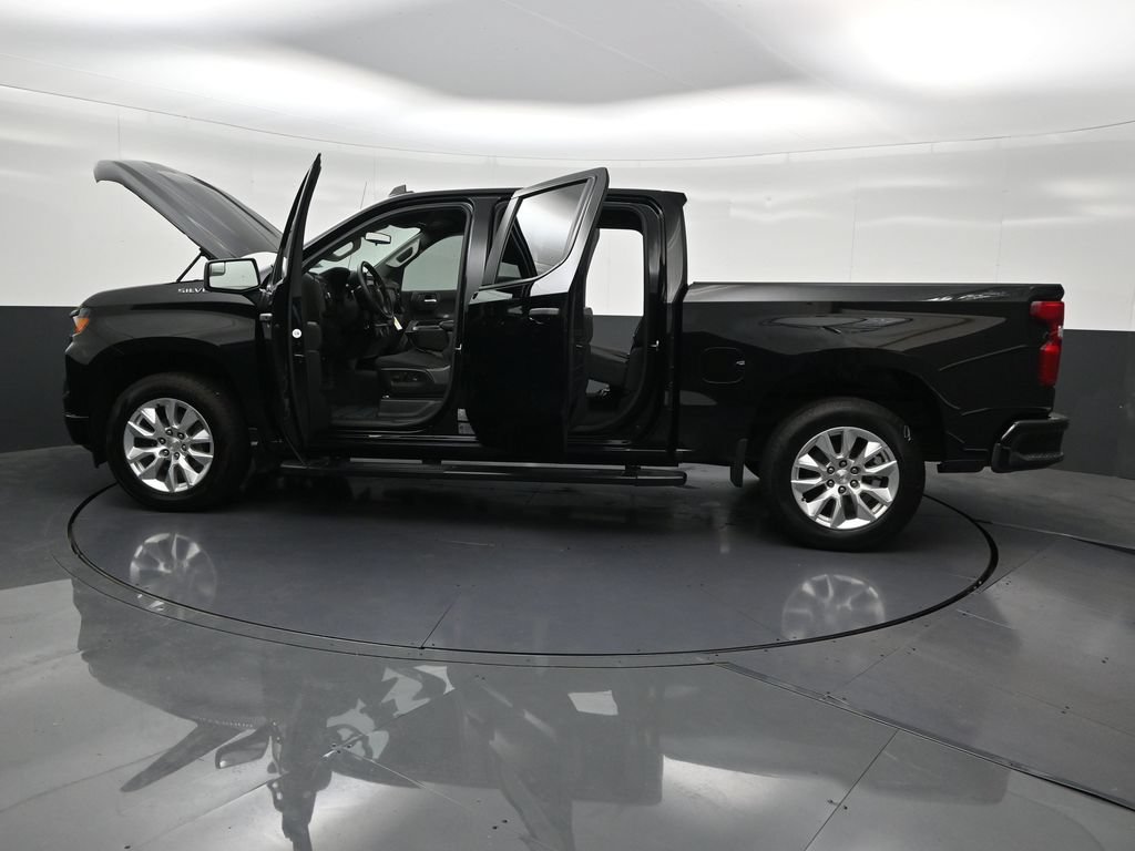 Used 2024 Chevrolet Silverado 1500 Custom RWD image 33