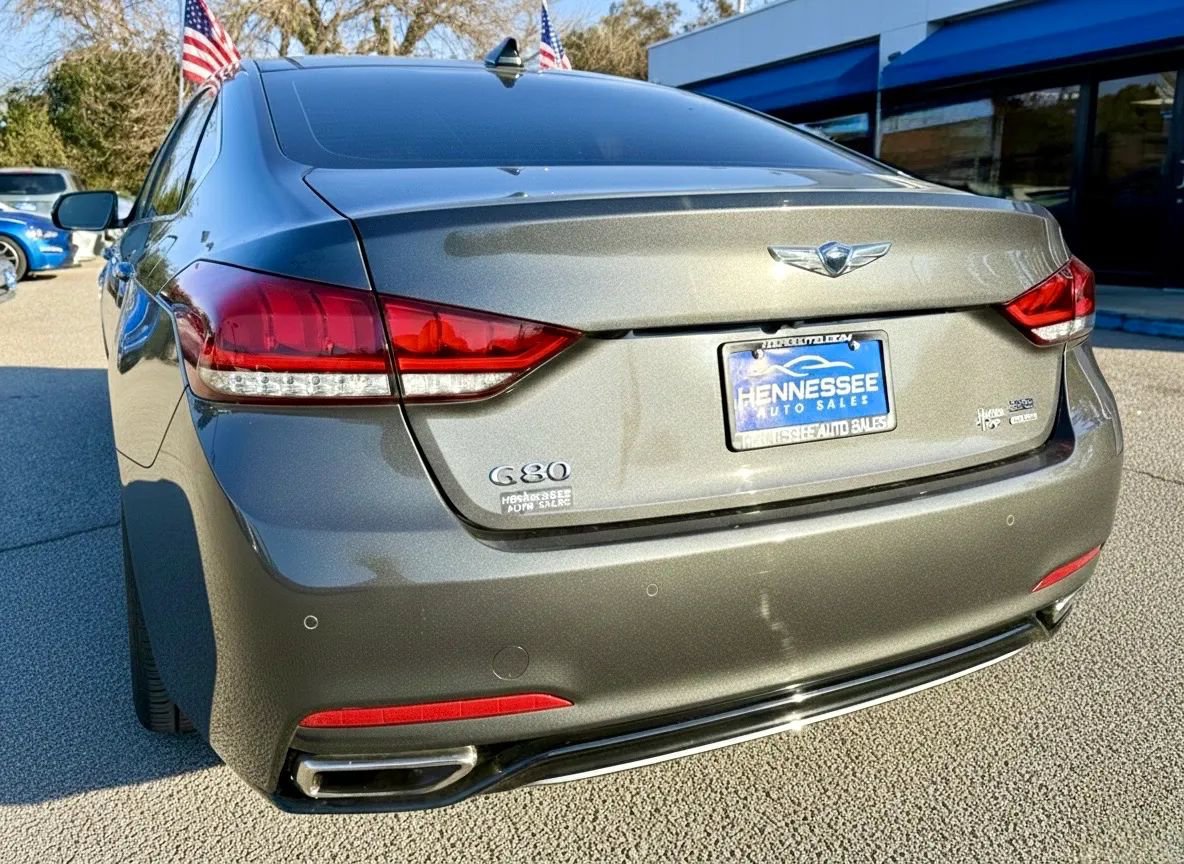 Used 2018 Genesis G80 3.8 w/ Option Group 03 image 14