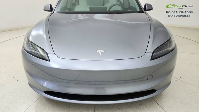 Used 2025 Tesla Model 3 RWD image 9