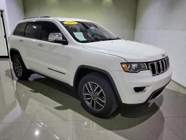 Used 2019 Jeep Grand Cherokee Limited image 2