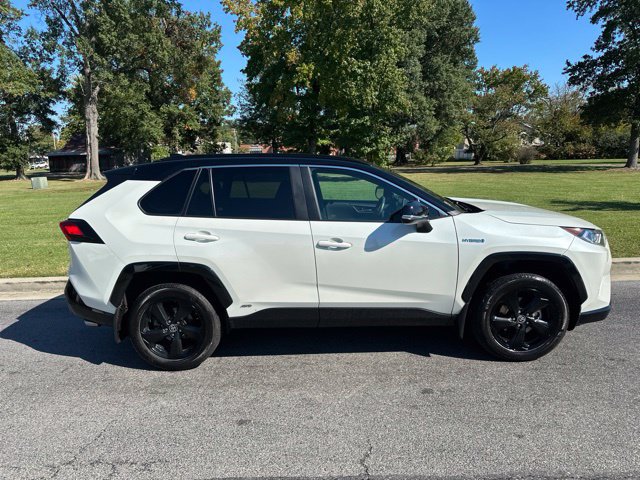 Used 2021 Toyota RAV4 XSE AWD/4WD image 31