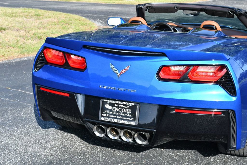 Used 2014 Chevrolet Corvette Convertible w/ 3LT w/ 3LT Preferred Equipment Group RWD image 10