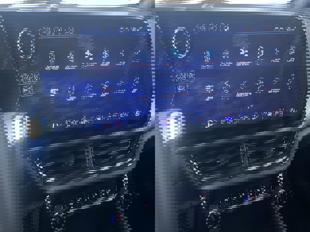 Used 2024 Chevrolet Equinox EV RS image 5