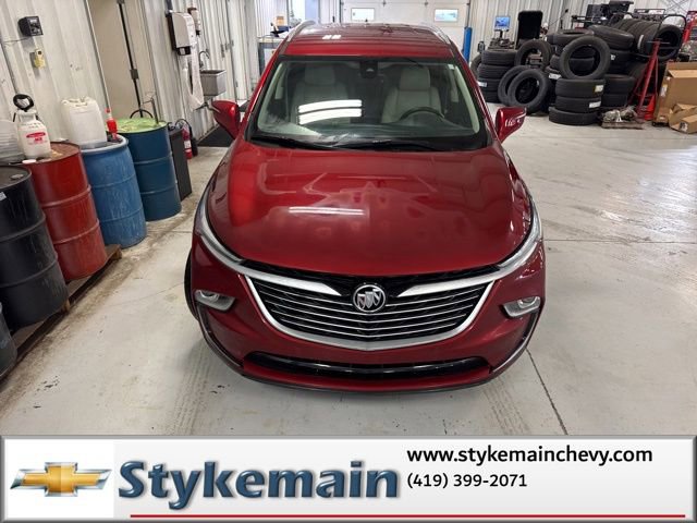 Used 2023 Buick Enclave Essence image 29
