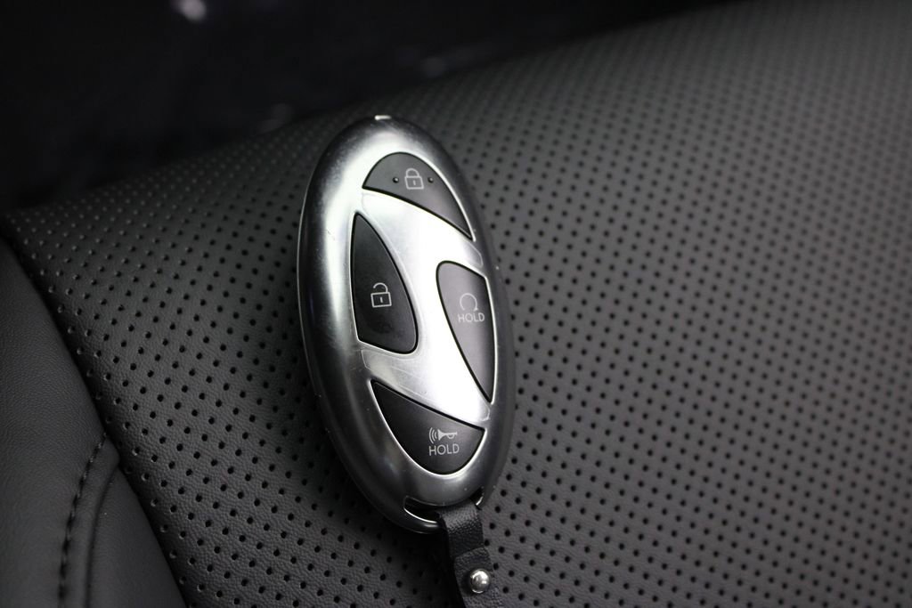 Certified 2025 Hyundai Santa Fe XRT image 31