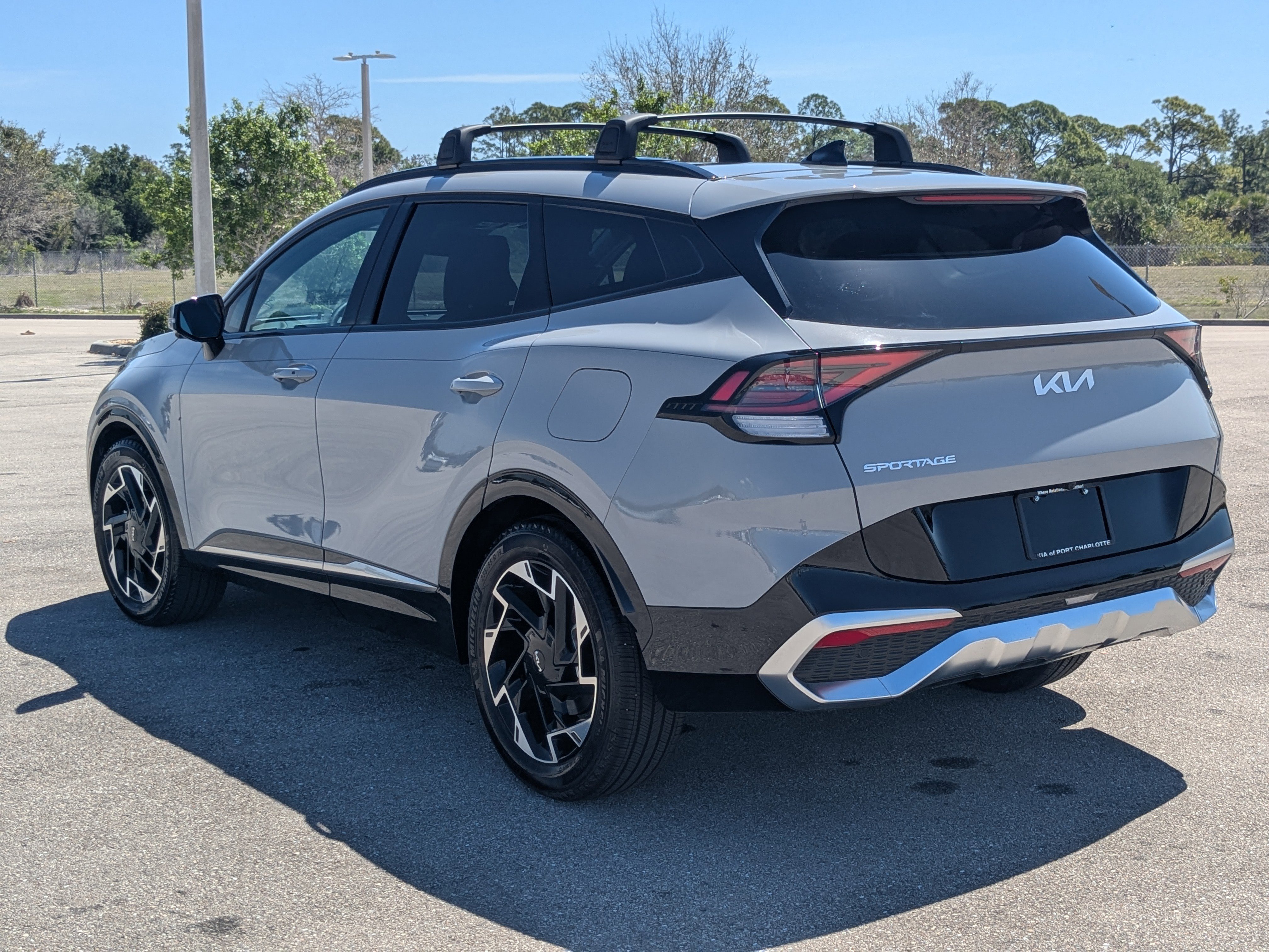 Certified 2024 Kia Sportage SX FWD image 7