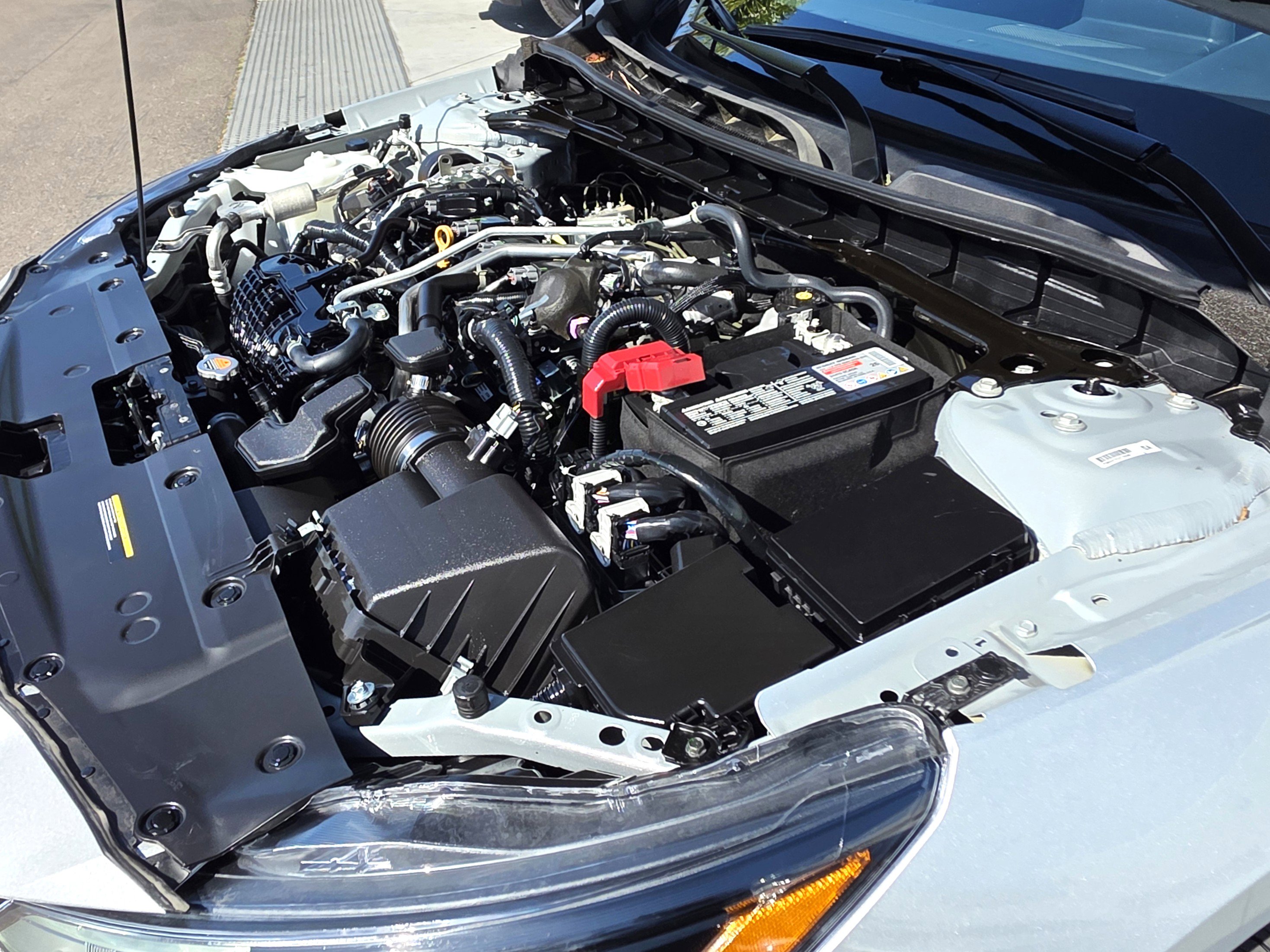 Used 2025 Nissan Altima 2.5 SV AWD/4WD image 19