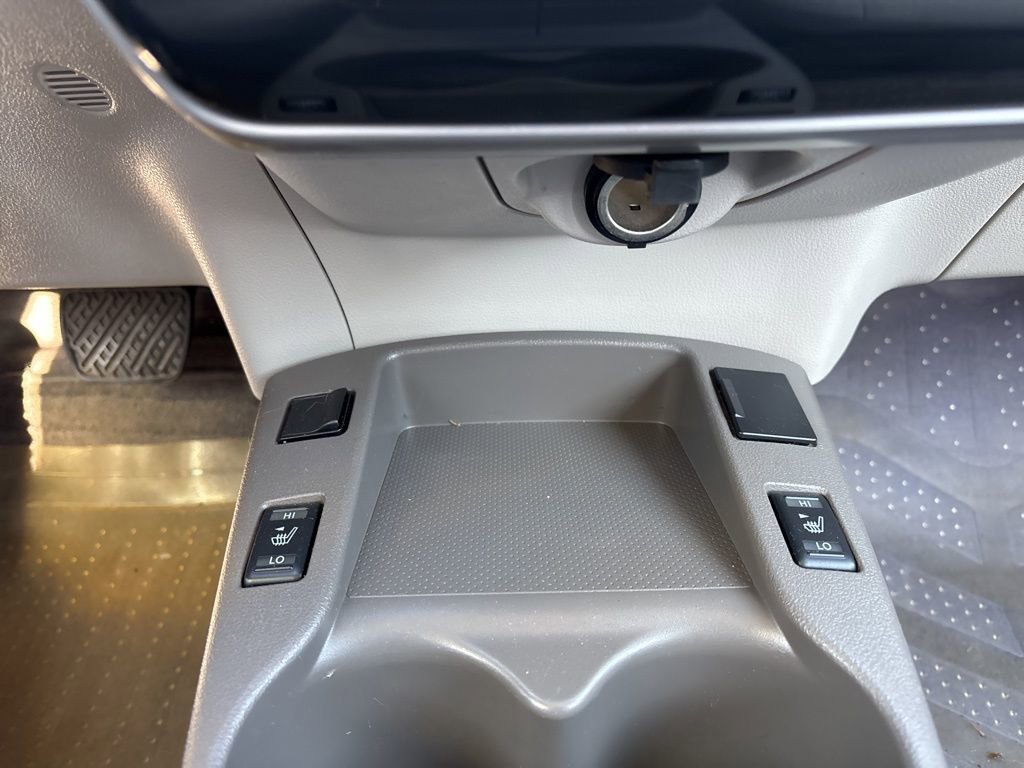 Used 2011 Nissan Leaf SL FWD image 40
