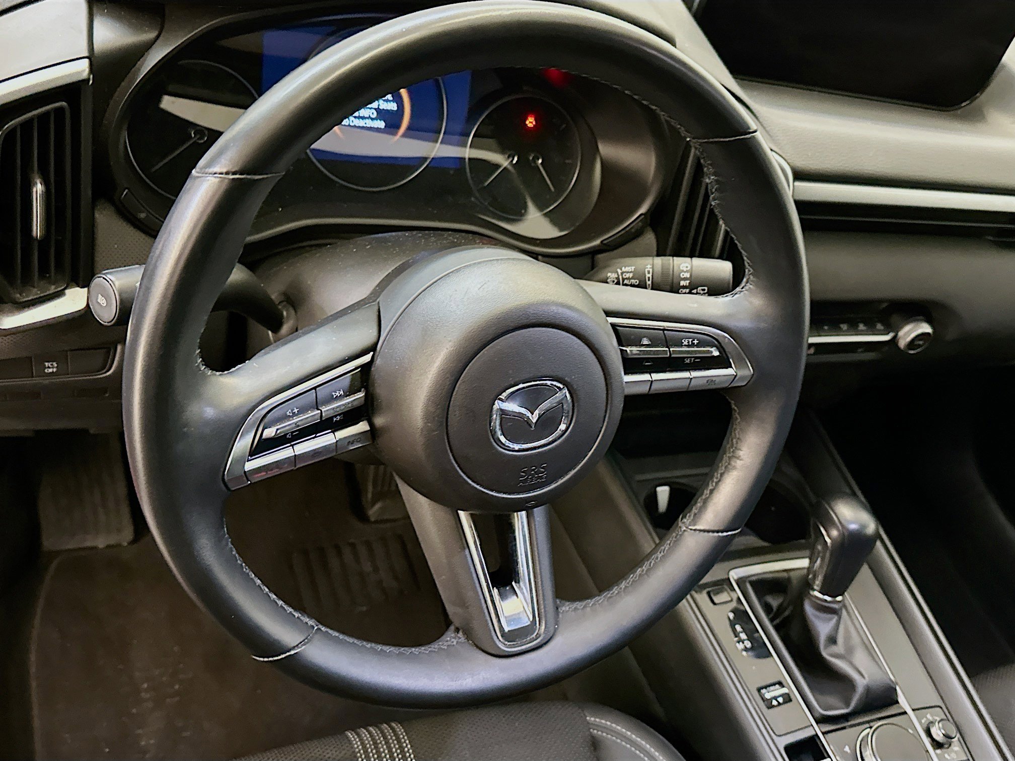 Used 2025 MAZDA CX-50 AWD 2.5 S w/ Premium Package image 18