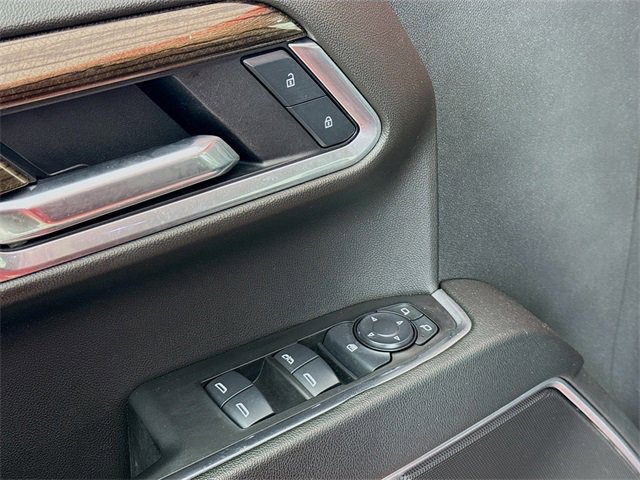 Used 2025 Chevrolet Silverado 1500 LT image 19