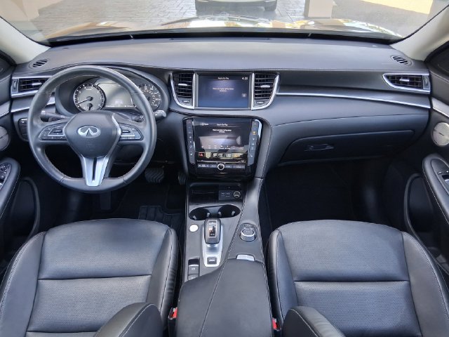 Used 2025 INFINITI QX50 Luxe AWD/4WD image 9