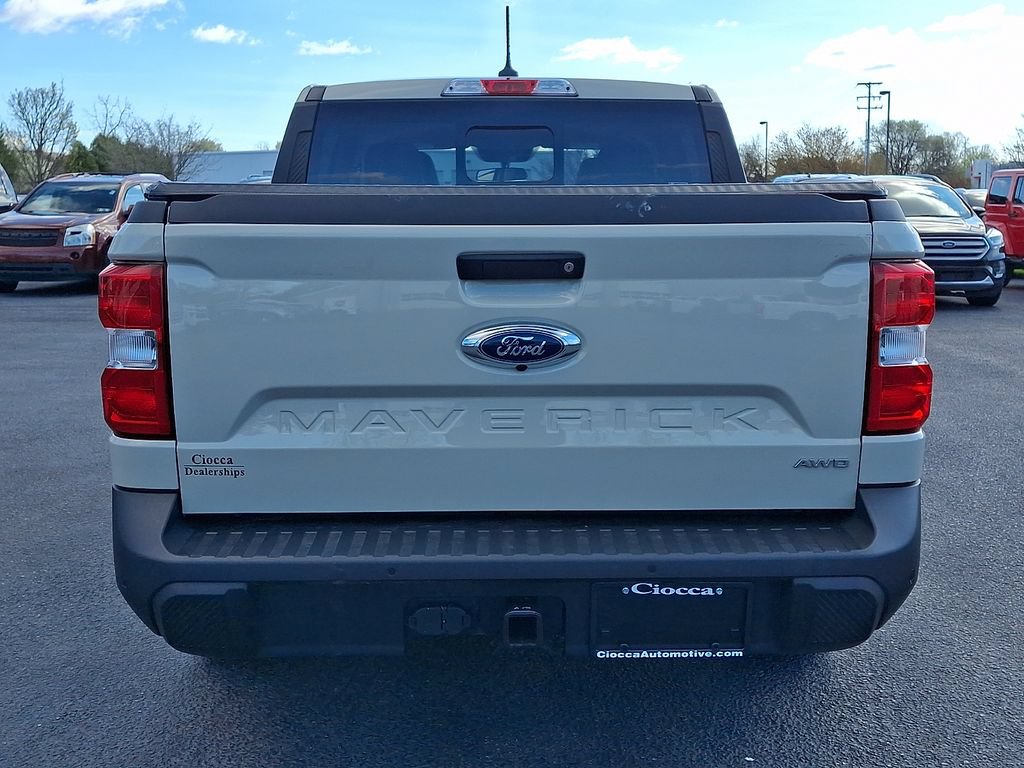Used 2024 Ford Maverick Lariat w/ 4K Tow Package AWD/4WD image 8