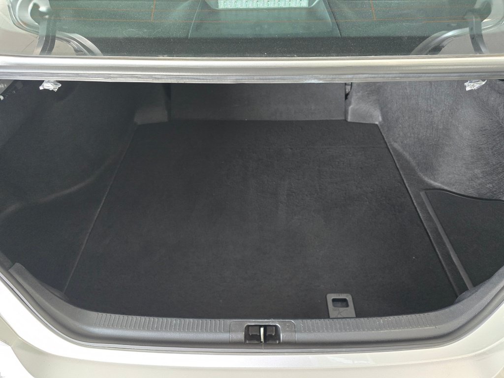 Used 2025 Toyota Camry LE FWD image 16