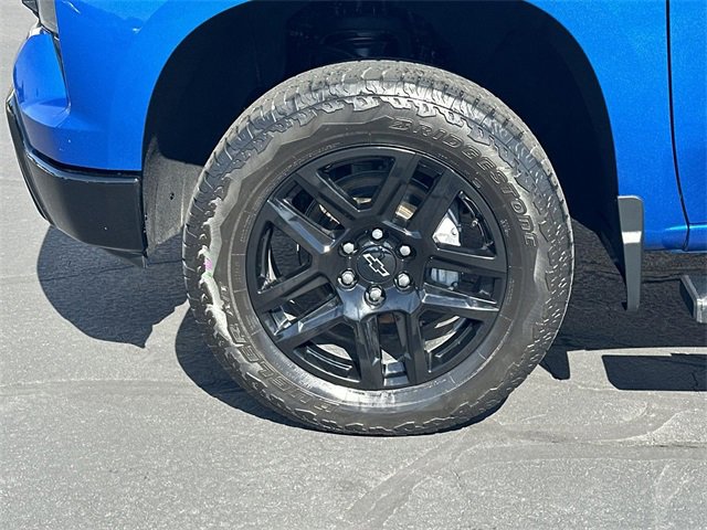 Used 2022 Chevrolet Silverado 1500 Custom Trail Boss w/ LPO, Dark Essentials Package image 31