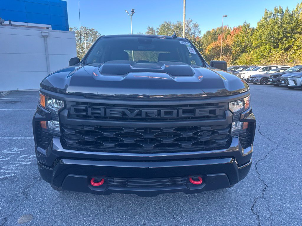 Certified 2023 Chevrolet Silverado 1500 Custom Trail Boss w/ LPO, Dark Essentials Package AWD/4WD image 2