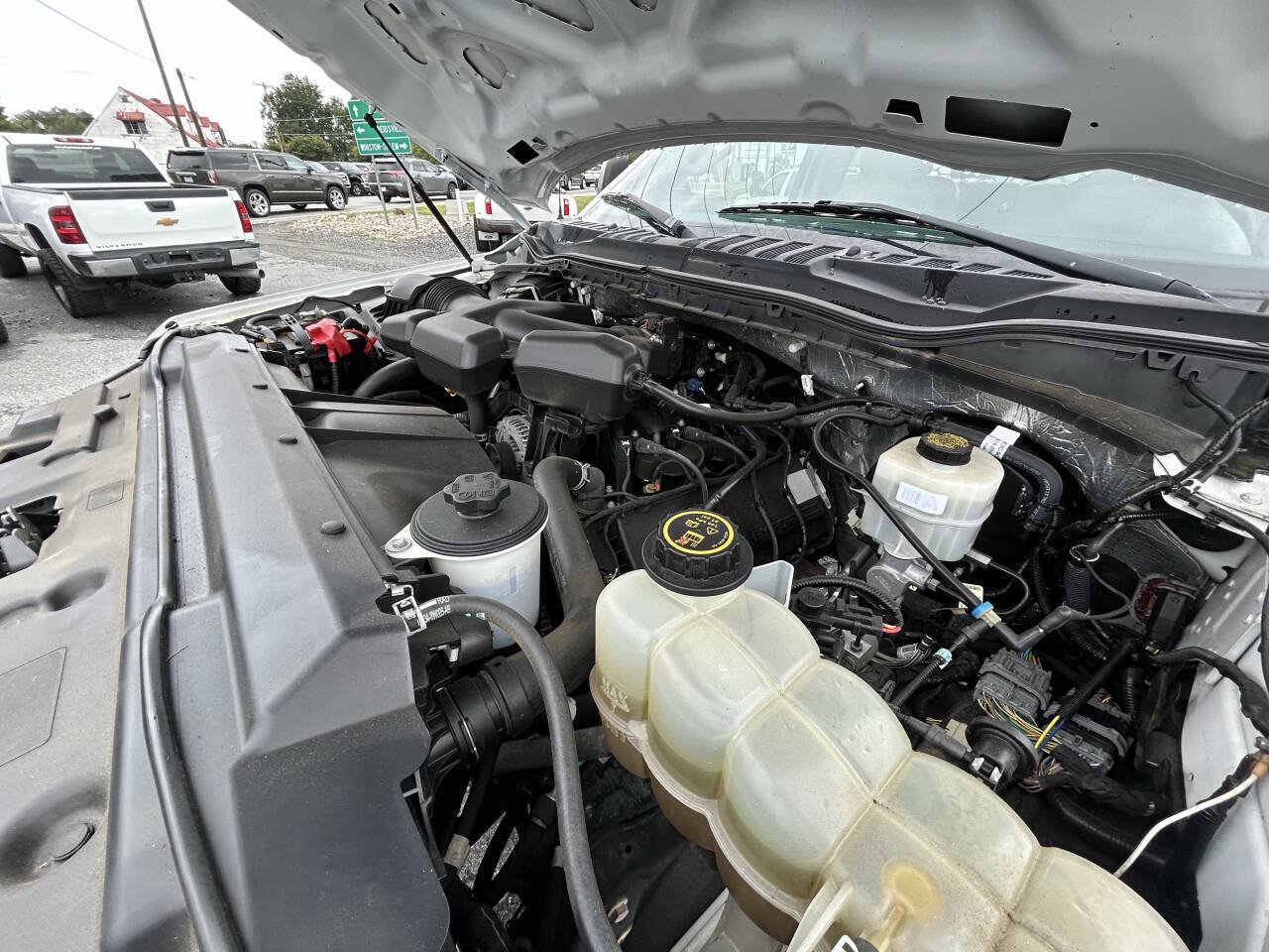 Used 2019 Ford F250 XL w/ Power Equipment Group AWD/4WD image 29