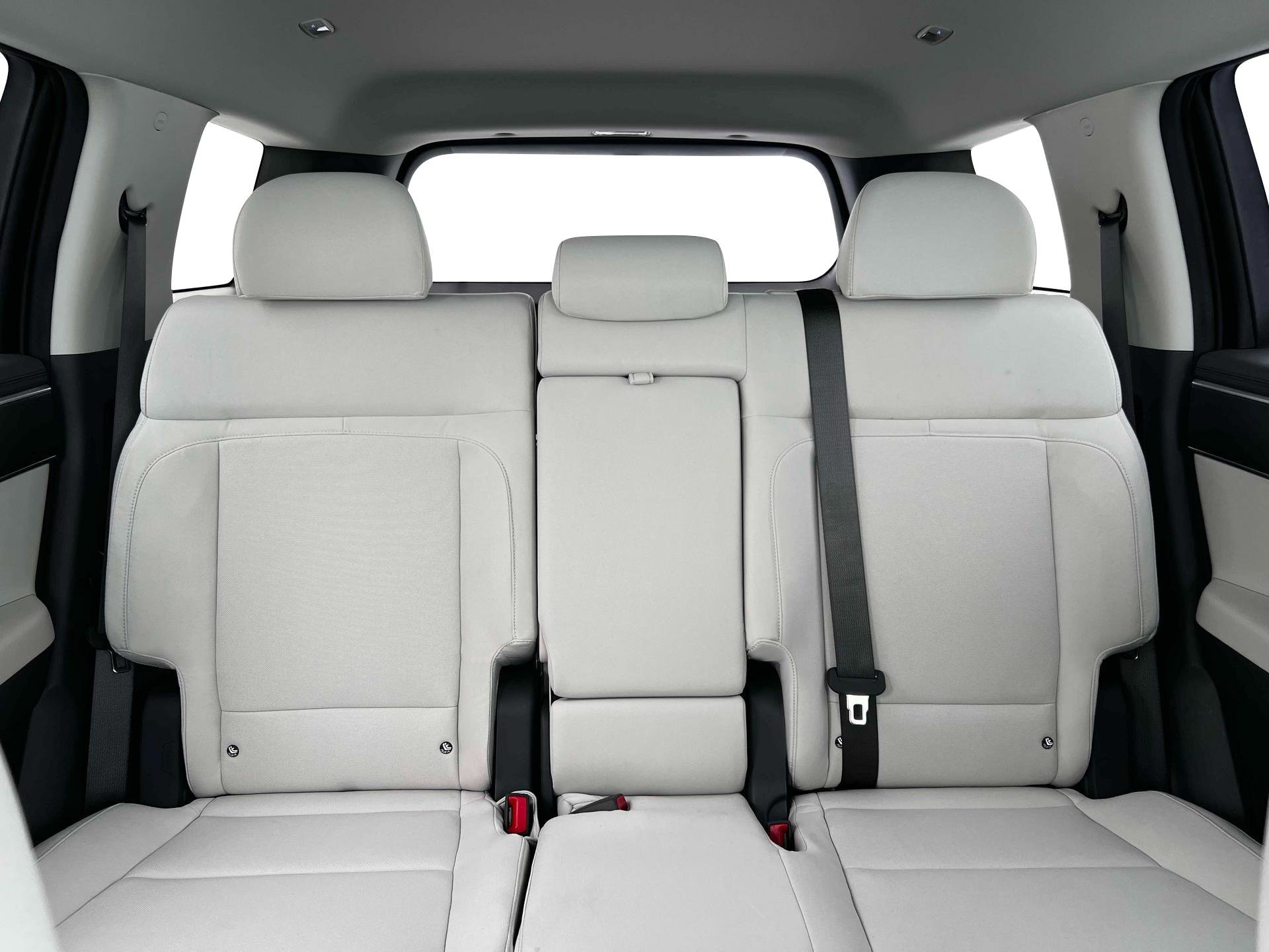 New 2026 Hyundai Santa Fe SE image 16