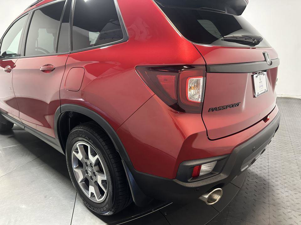Certified 2022 Honda Passport TrailSport image 10