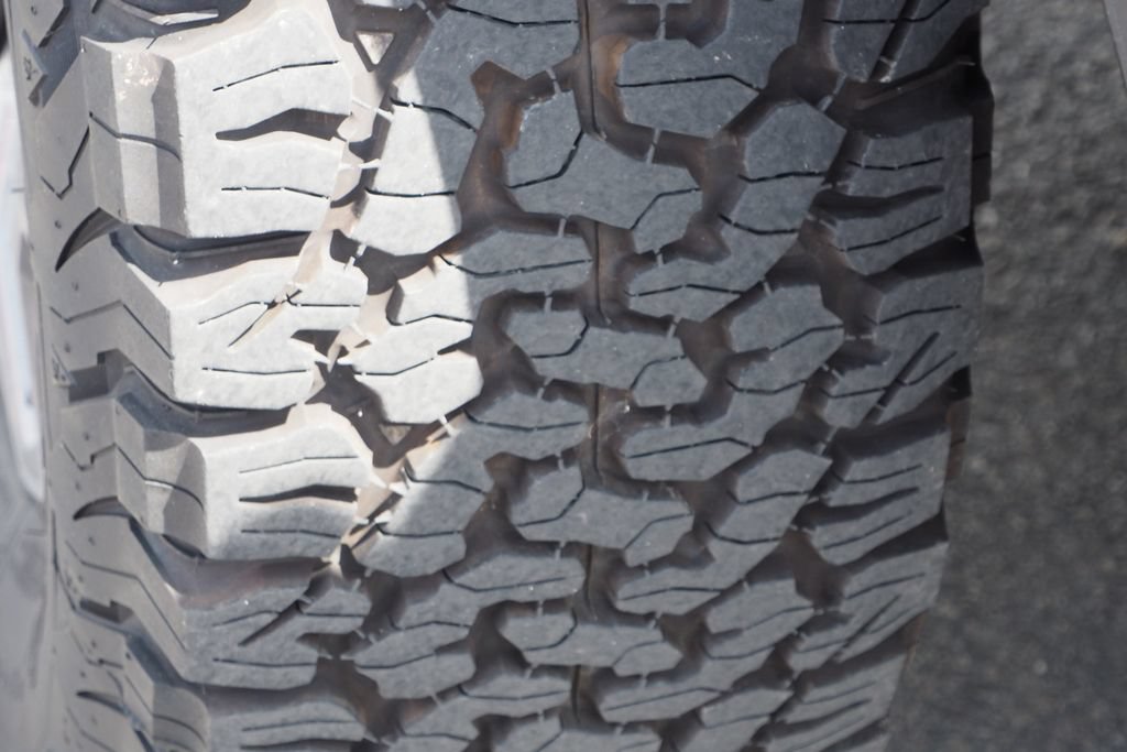 Used 2025 Ford Bronco Badlands AWD/4WD image 11