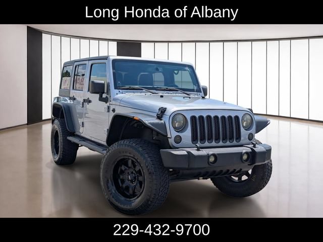 Used 2013 Jeep Wrangler Unlimited Sport AWD/4WD image 3