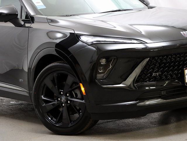 New 2026 Buick Envision Sport Touring image 3