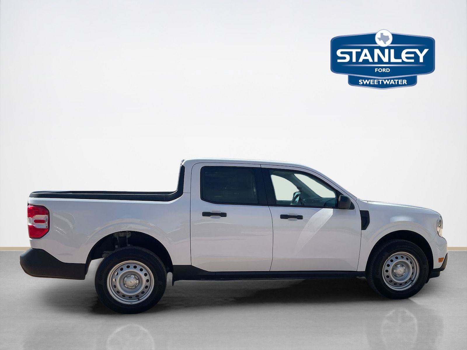 Used 2023 Ford Maverick XL FWD image 9
