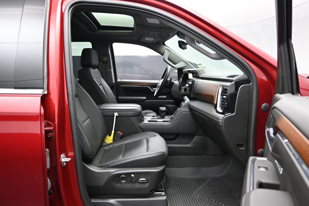 Used 2024 GMC Sierra 1500 Denali w/ Technology Package AWD/4WD image 27