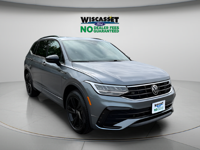 Used 2024 Volkswagen Tiguan SE R-Line AWD/4WD image 23