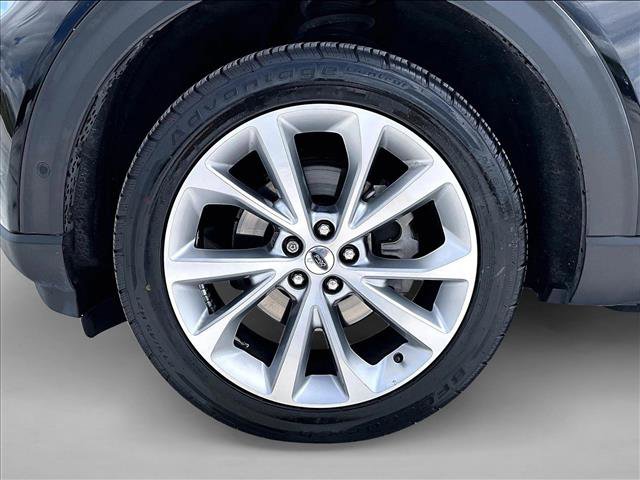 Used 2021 Ford Explorer Platinum w/ Equipment Group 601A image 10