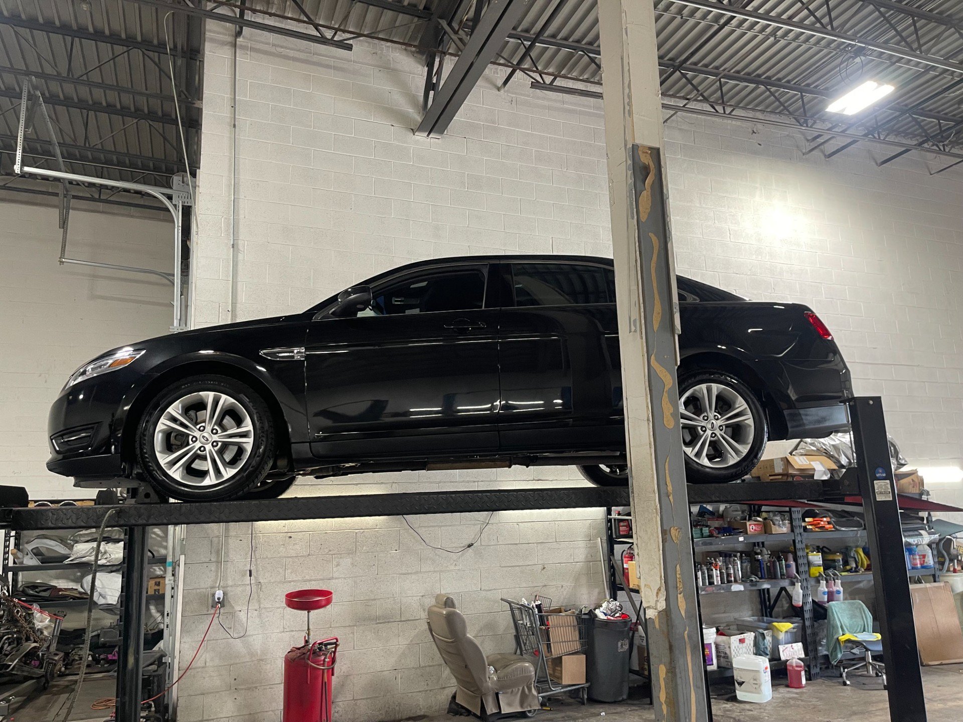 Used 2013 Ford Taurus SEL FWD image 67