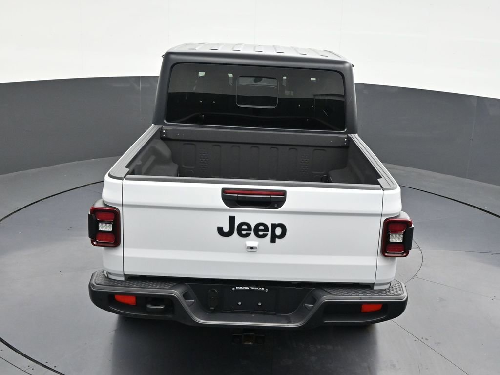Used 2025 Jeep Gladiator Sport AWD/4WD image 23