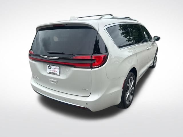Used 2021 Chrysler Pacifica Pinnacle AWD/4WD image 5
