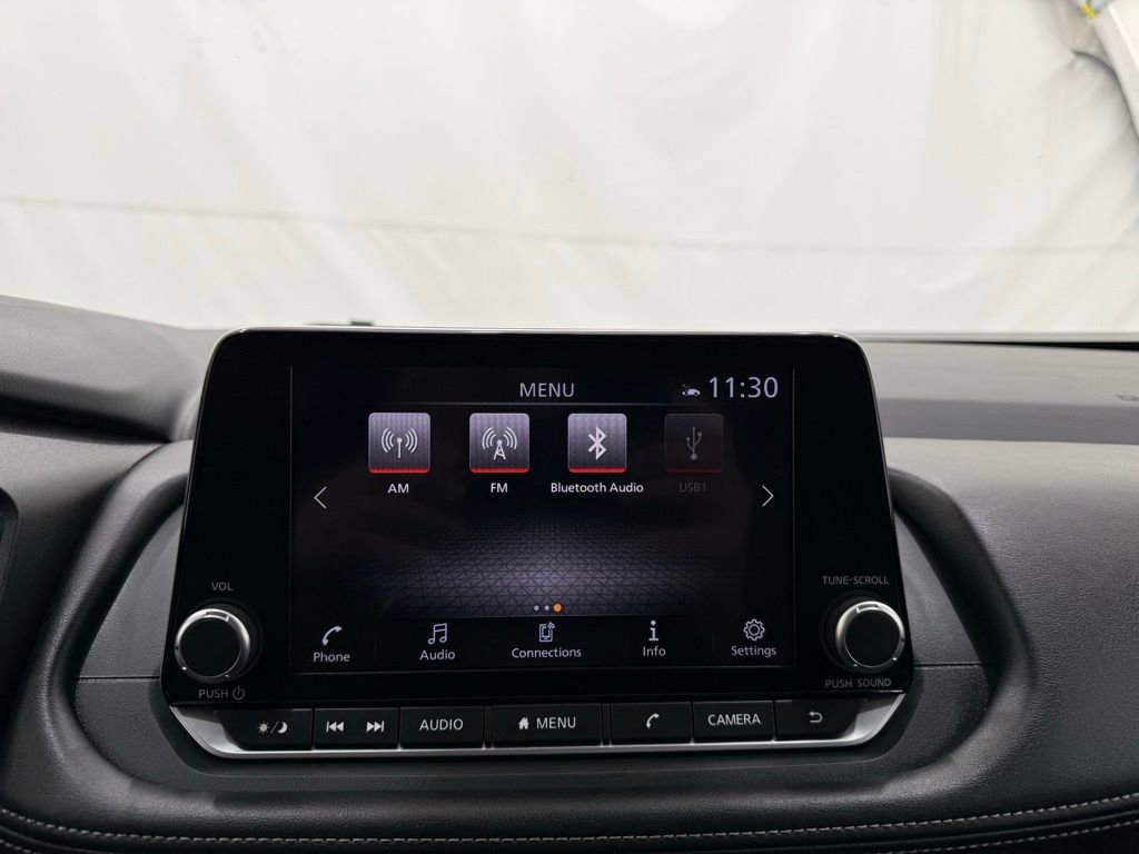 Used 2025 Nissan Rogue SV image 33