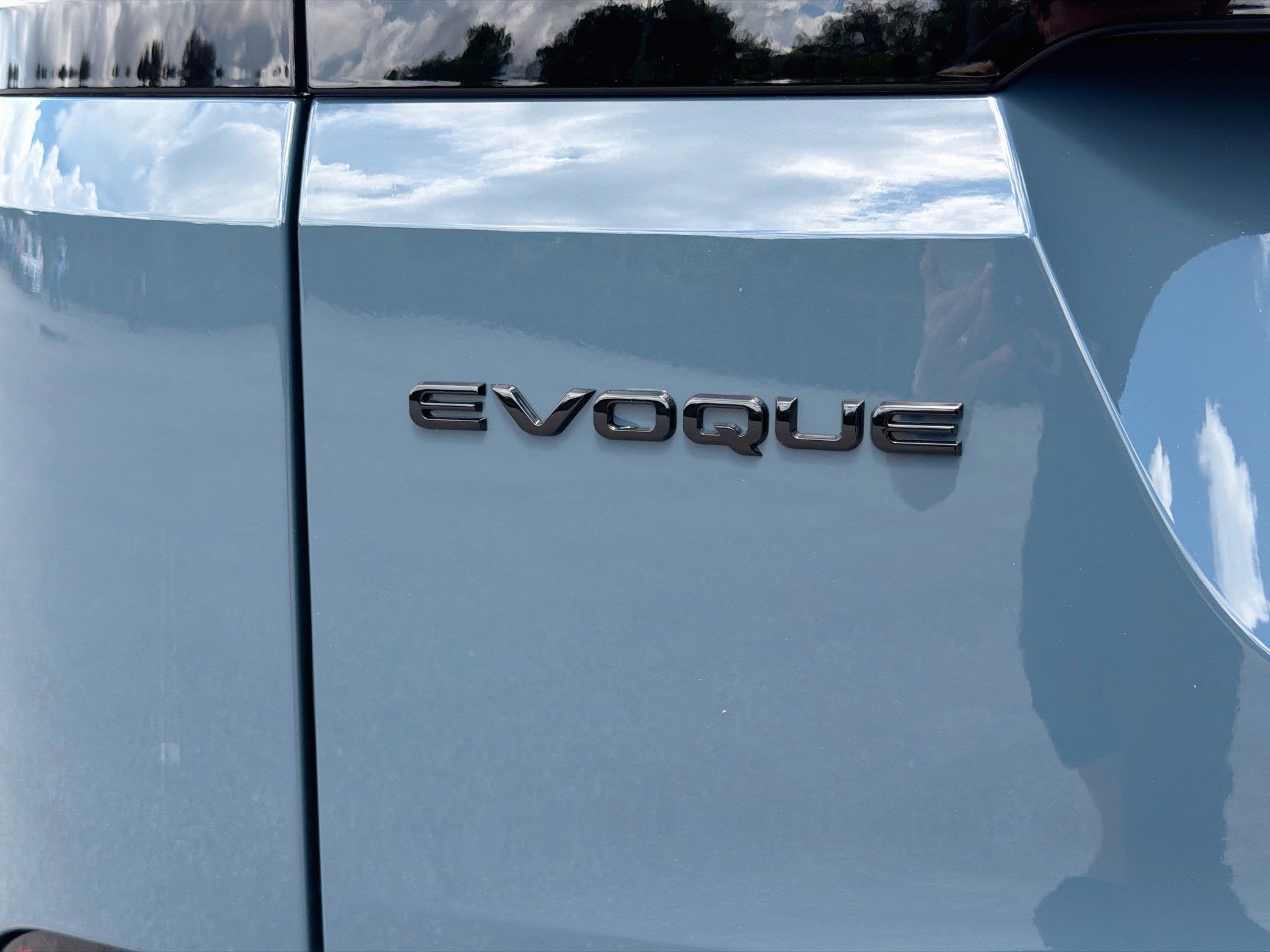 New 2026 Land Rover Range Rover Evoque Hoxton AWD/4WD image 11