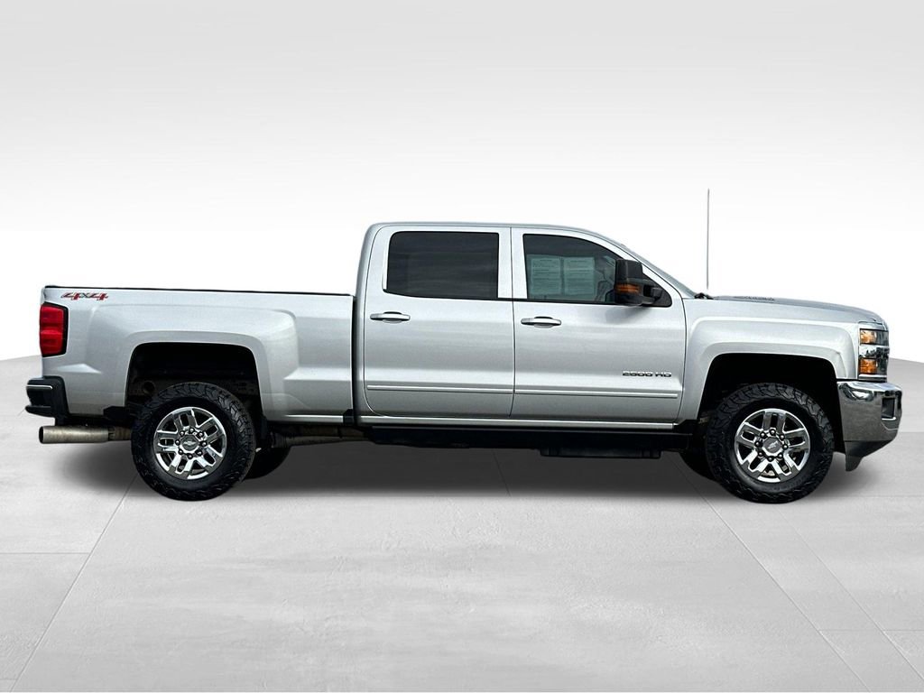 Used 2016 Chevrolet Silverado 2500 LT w/ LT Convenience Package AWD/4WD image 6