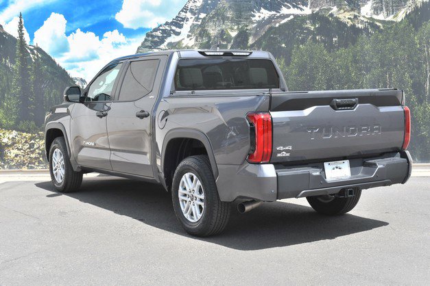 Used 2024 Toyota Tundra SR5 w/ SR5 Convenience Package AWD/4WD image 9