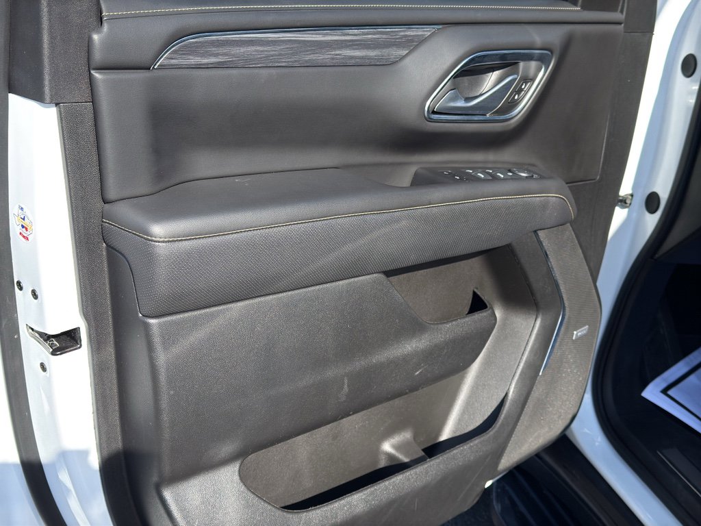 Used 2024 GMC Yukon SLT image 9