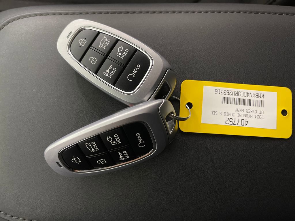 Certified 2024 Hyundai Ioniq 5 SEL image 26