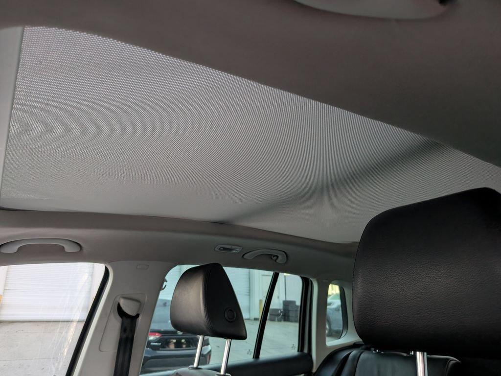 Used 2012 Volkswagen Tiguan SEL FWD image 6